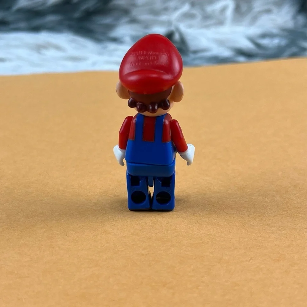Nintendo Super Mario Bros Figure 2
